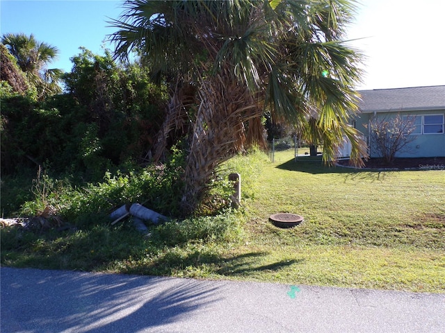 Listing photo 2 for 641 Norwood St NW, Port Charlotte FL 33952