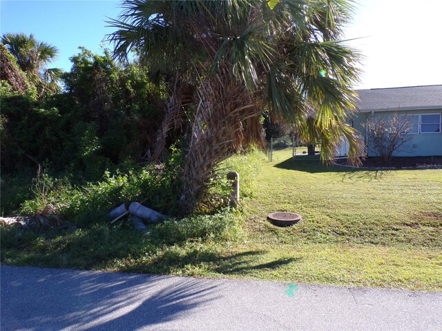 641 Norwood St NW, Port Charlotte, FL 33952 - photo 2