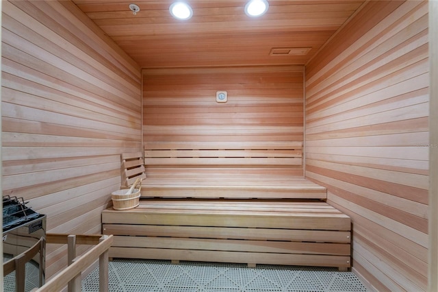 view of sauna / steam room