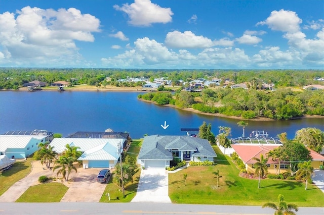 bird's eye view with a water view