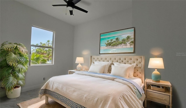 bedroom with ceiling fan