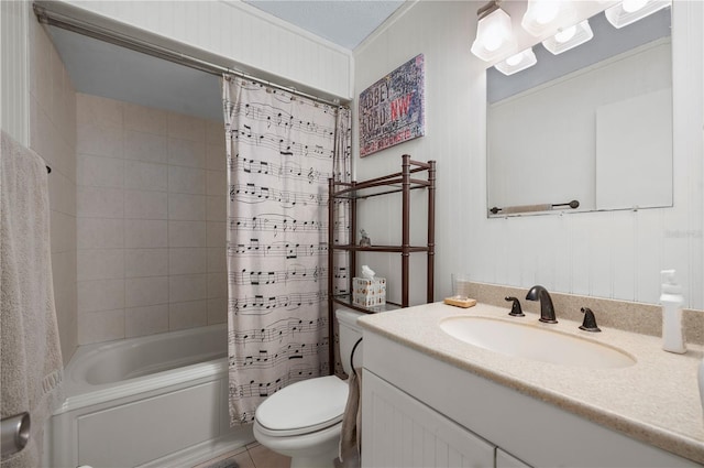 full bathroom with a textured ceiling, vanity, shower / tub combo, and toilet