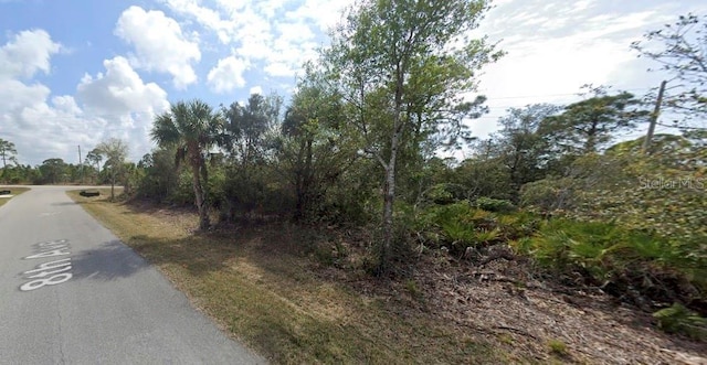 Listing photo 3 for 27146 Notre Dame Blvd, Punta Gorda FL 33955