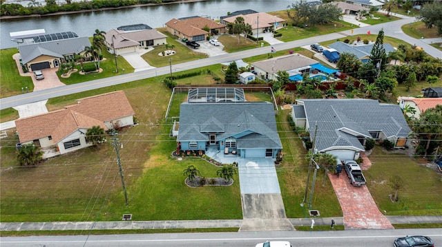 bird's eye view featuring a water view