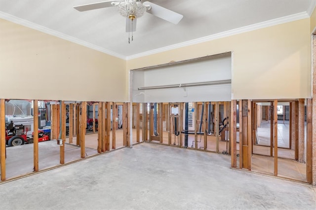 miscellaneous room featuring concrete floors, ceiling fan, and crown molding