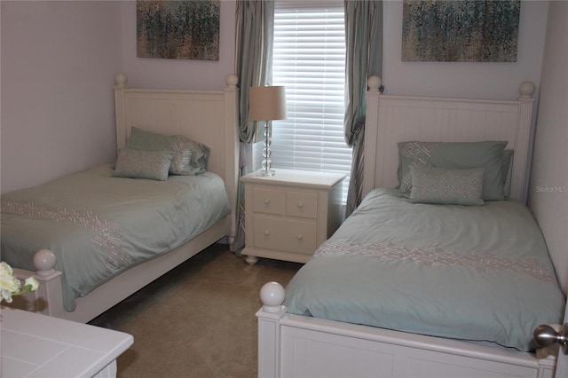 bedroom featuring carpet floors