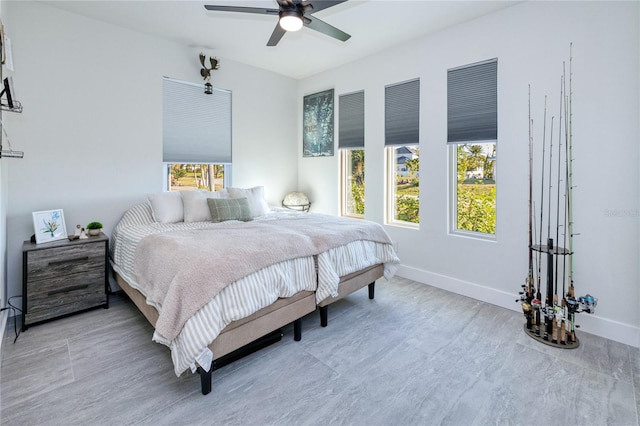 bedroom with ceiling fan