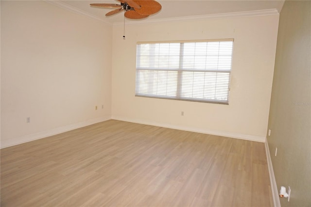 unfurnished room with ceiling fan, light hardwood / wood-style floors, and crown molding