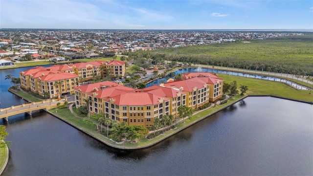 bird's eye view with a water view