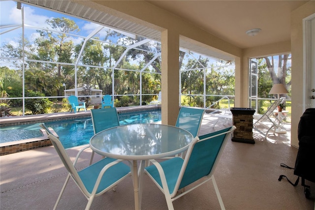 sunroom / solarium featuring a swimming pool