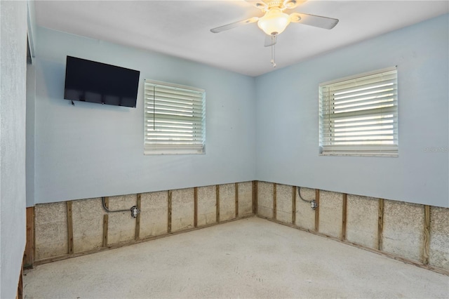 spare room with ceiling fan