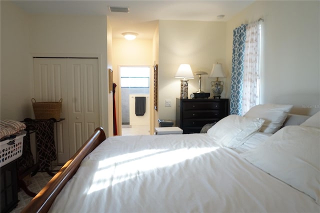 bedroom featuring a closet