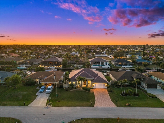 view of aerial view at dusk