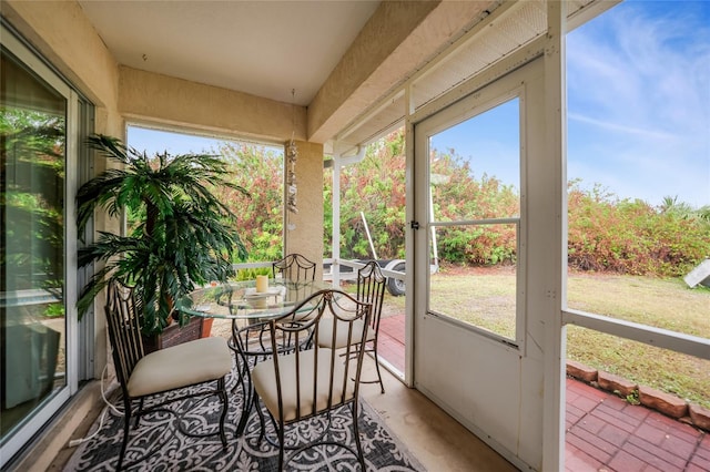 view of sunroom / solarium