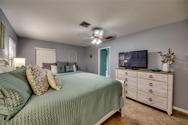 bedroom with ceiling fan