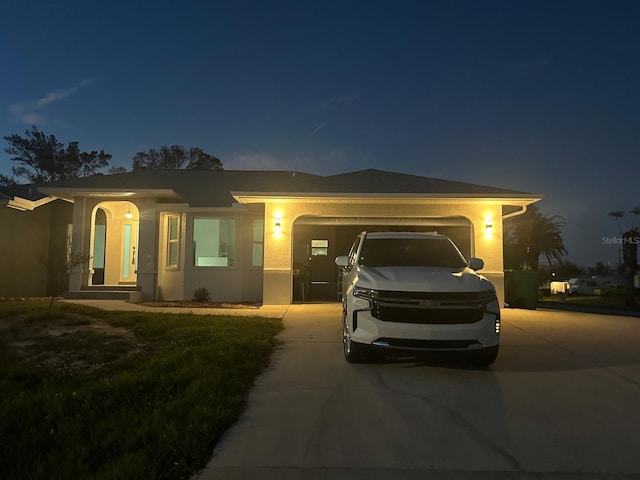 view of front facade with a garage