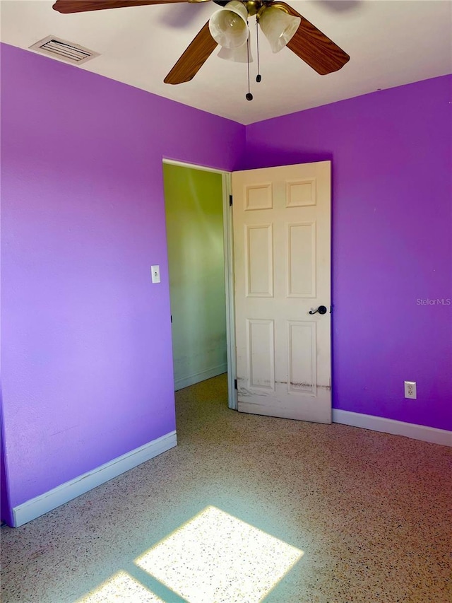 unfurnished bedroom with ceiling fan