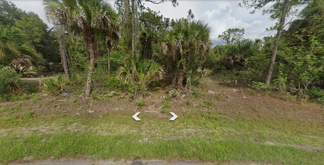 Listing photo 2 for 3128 Malinda Ter, North Port FL 34287