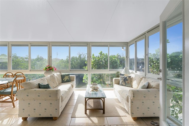 view of sunroom / solarium