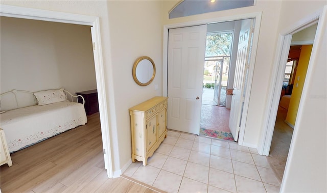 foyer entrance featuring light hardwood / wood-style floors