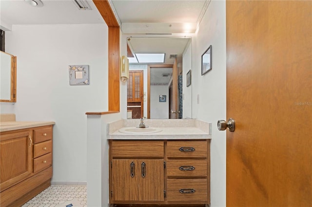 bathroom with vanity