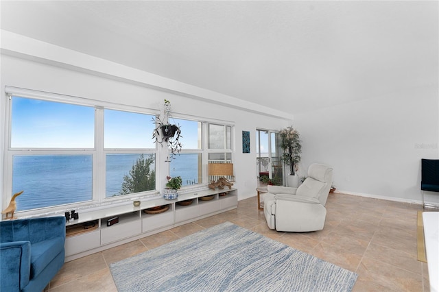 sitting room with a water view