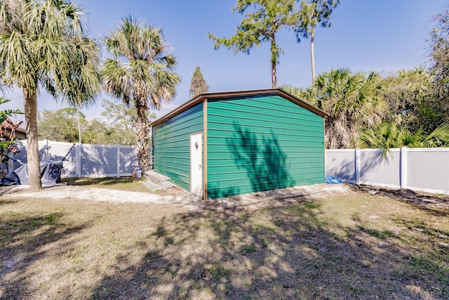 garage with a yard