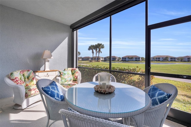 view of sunroom / solarium