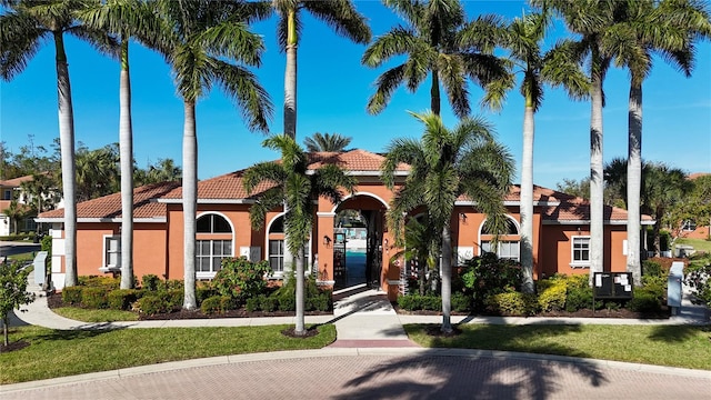 view of mediterranean / spanish house