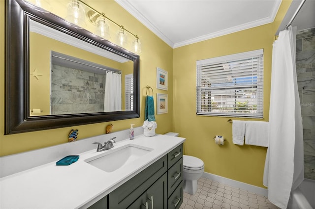 full bathroom featuring shower / bathtub combination with curtain, vanity, toilet, and ornamental molding