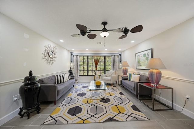 living room featuring ceiling fan