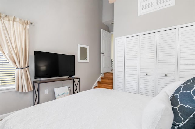 bedroom featuring a closet