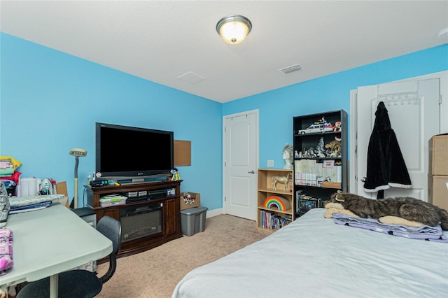 view of carpeted bedroom