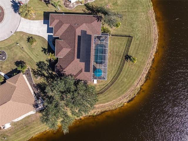 bird's eye view with a water view