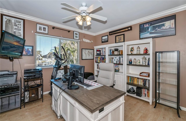 office space with beverage cooler, ceiling fan, crown molding, and light hardwood / wood-style flooring