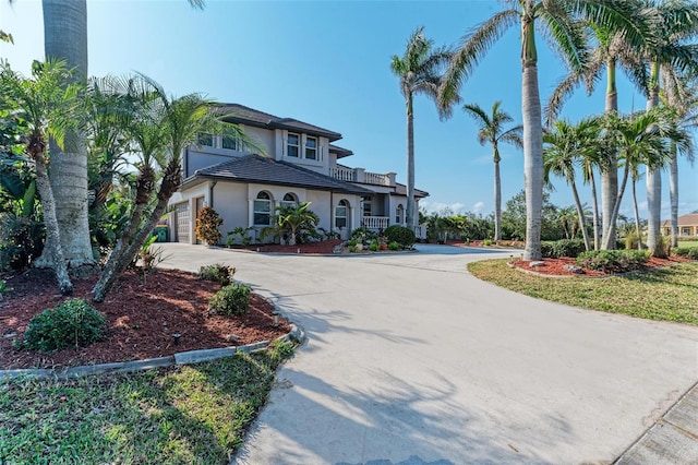 view of front of home featuring a garage