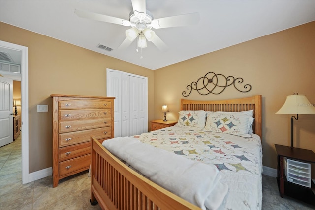 bedroom featuring a closet and ceiling fan