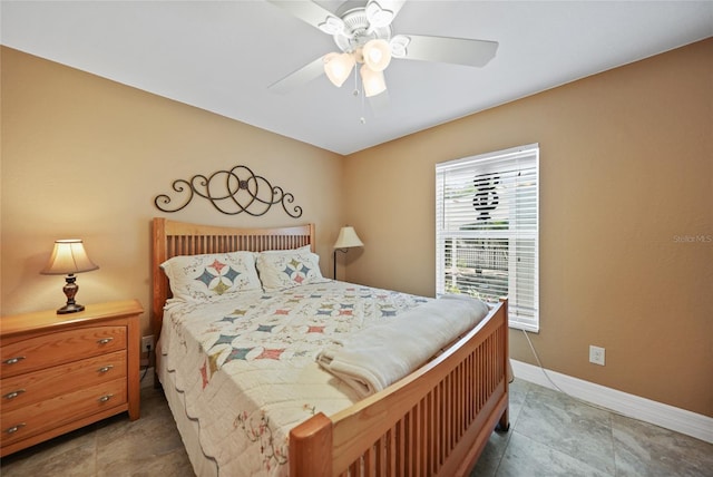 bedroom with ceiling fan