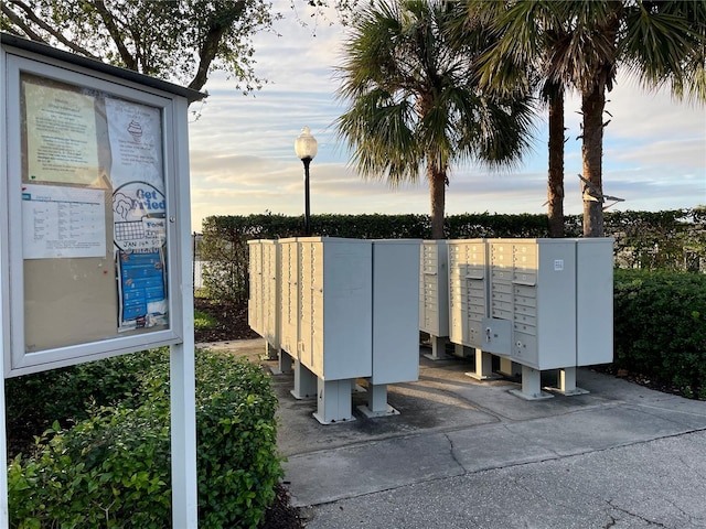 view of home's community featuring a mail area