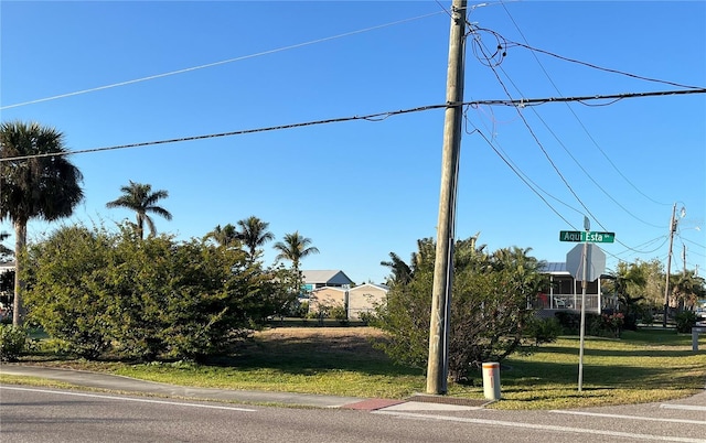 Listing photo 3 for 3129 Bamboo Ct, Punta Gorda FL 33950