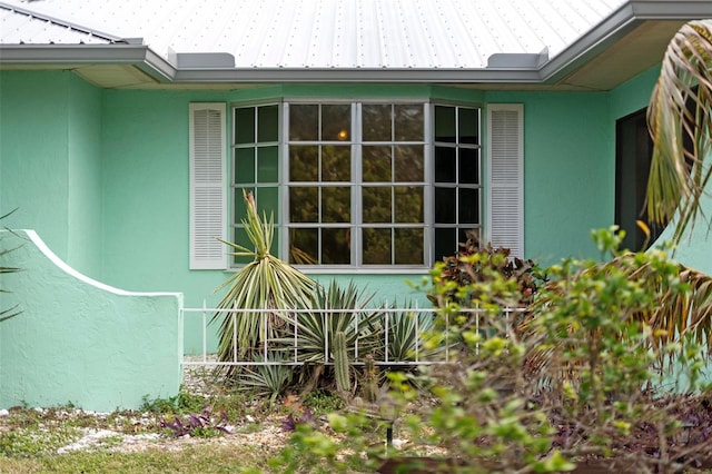 view of home's exterior