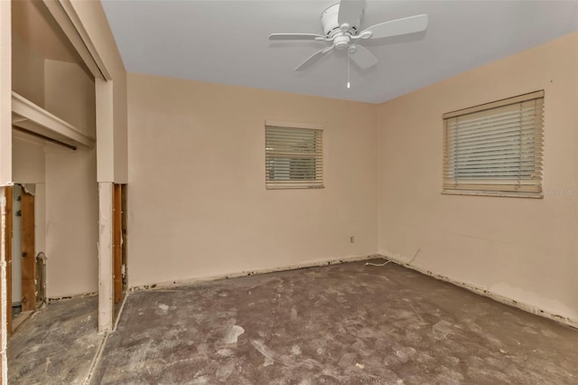 unfurnished bedroom with ceiling fan