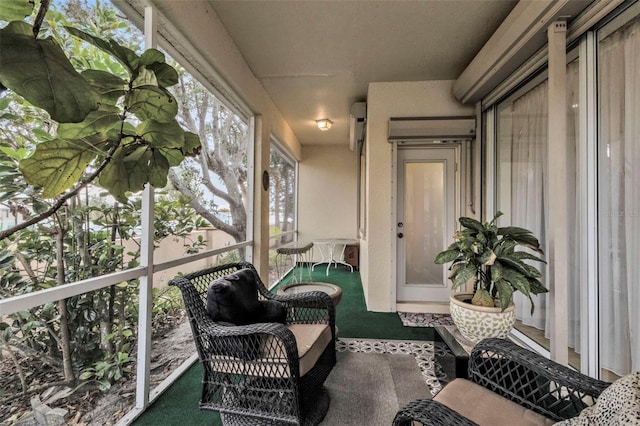 view of sunroom / solarium