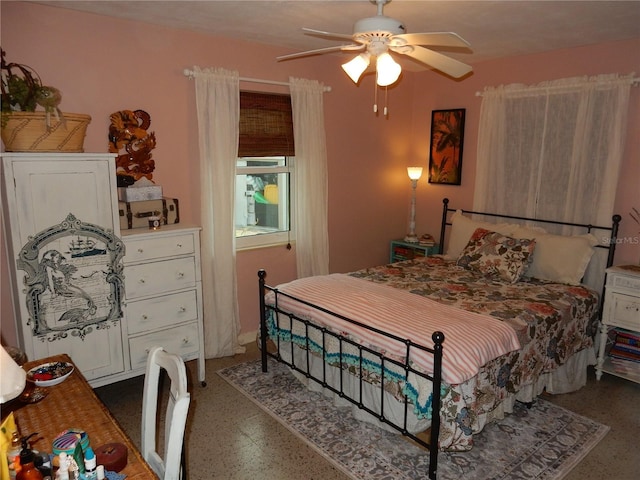 bedroom featuring ceiling fan