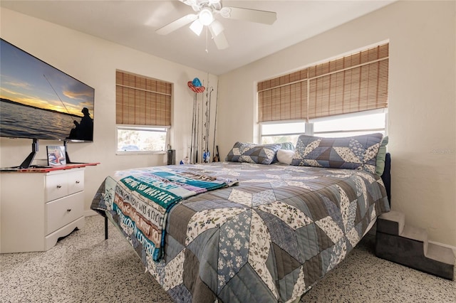 bedroom with ceiling fan