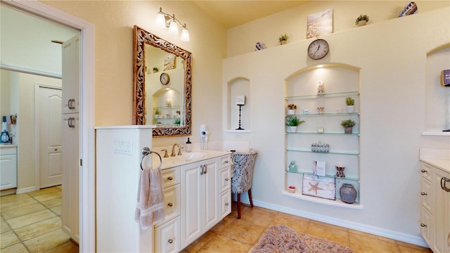 bathroom with vanity