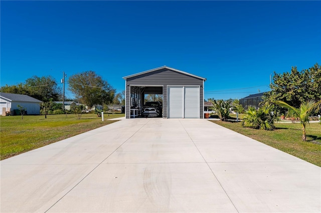 exterior space featuring a lawn