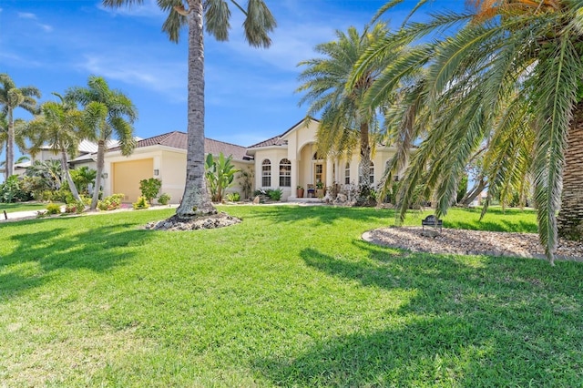 view of yard featuring a garage