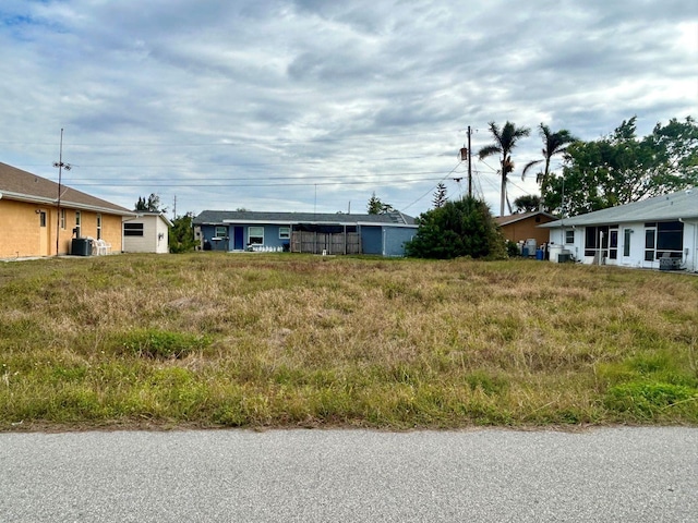 Listing photo 2 for San Marco Ave, North Port FL 34287