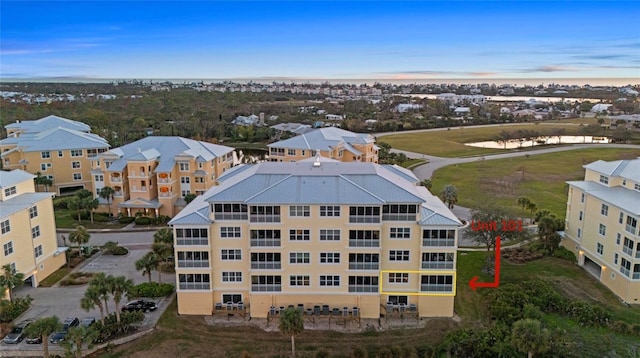 view of aerial view at dusk